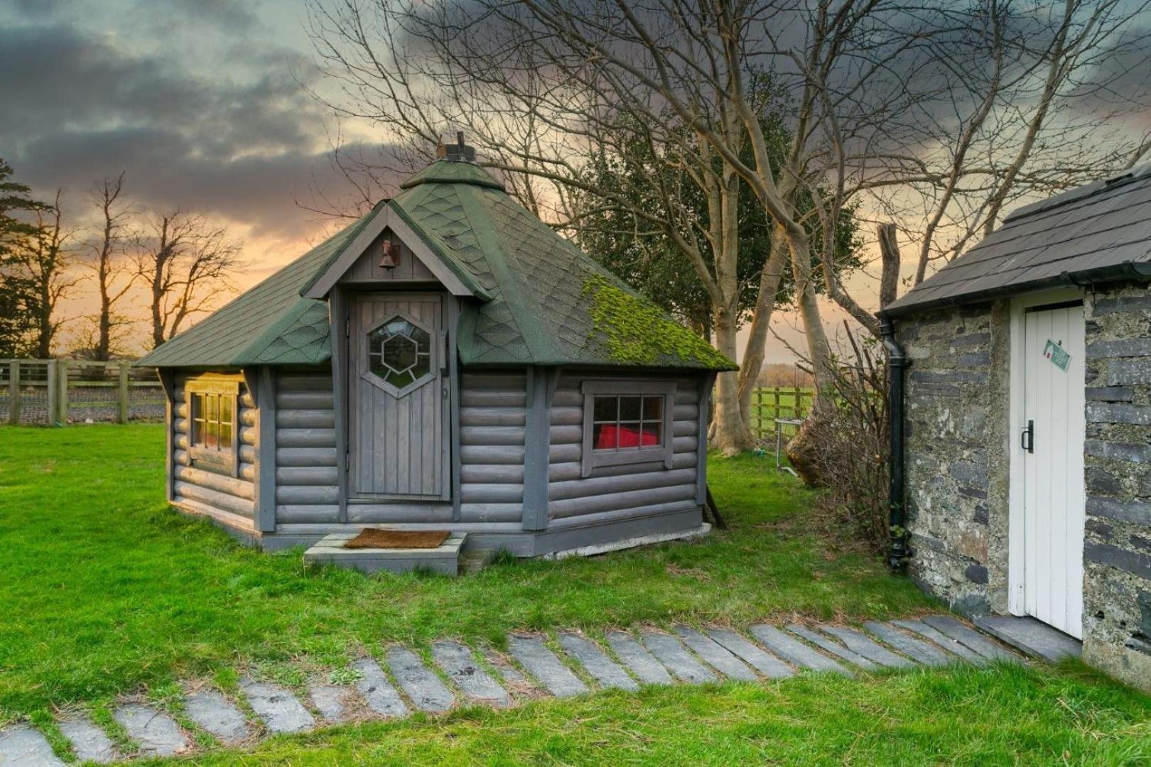 Вилла Tal Y Bont Uchaf Бангор Экстерьер фото